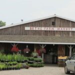 Beth's Farm Market at White Oak Farms in Warren, Maine