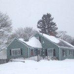 Seasons of Smiles Dental Norman Medina DDS 100 Elm St. Camden, Maine 04843 (207) 236-4740 https://www.seasons-of-smiles.com/