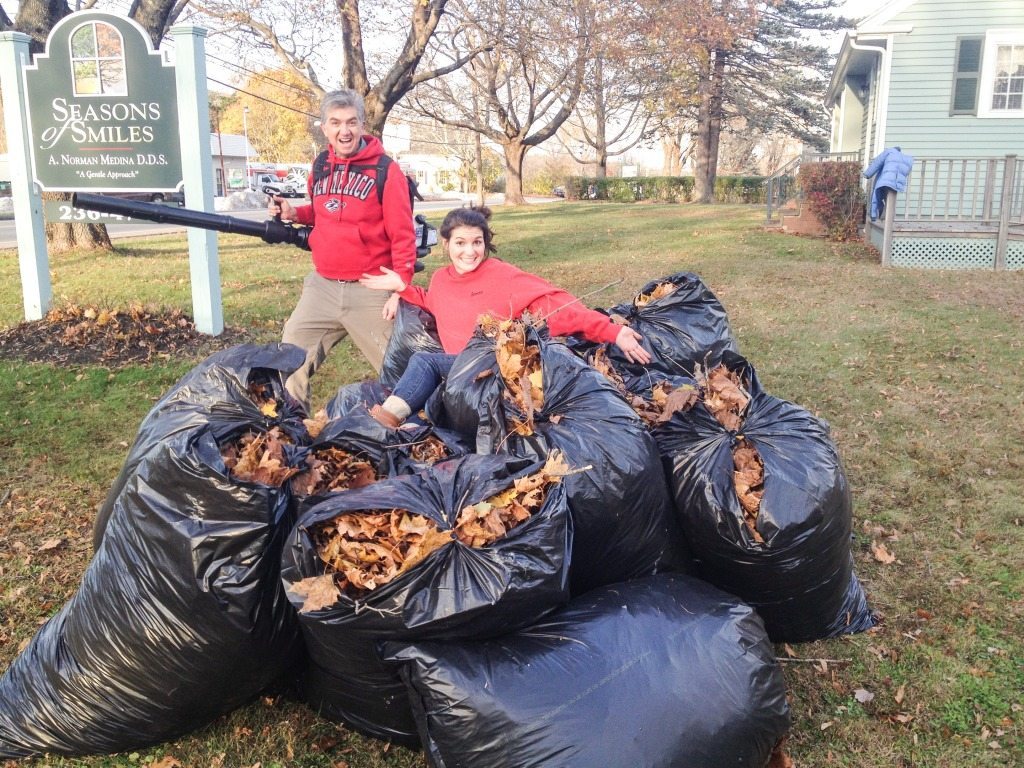 Come get your FREE Leaves