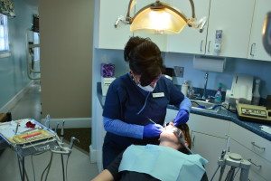 What is an Expanded Functions Dental Assistant?