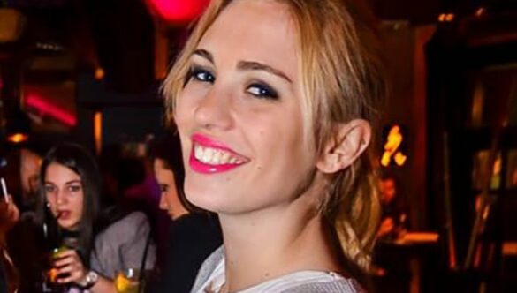5 Things I Wish I Knew Before Whitening My Teeth at Home