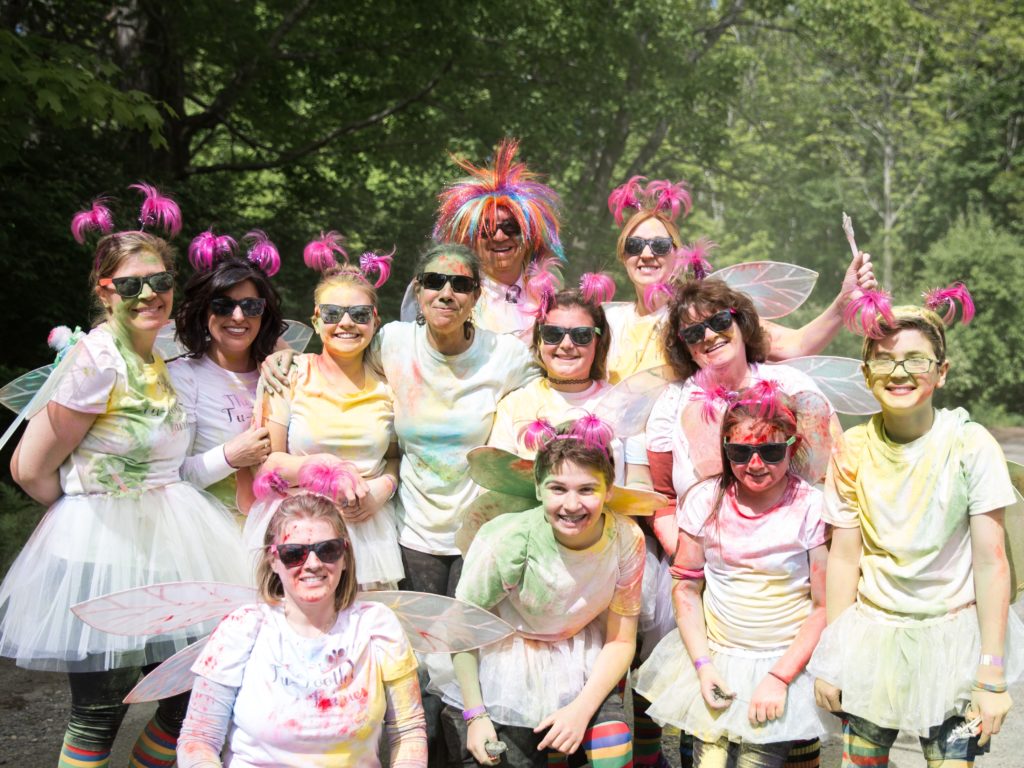 Photo courtesy of Windy Hill Photography 5K Color run in Rockport, Camden Maine. Seasons of Smiles Dental 2017