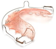Hawley Retainer
