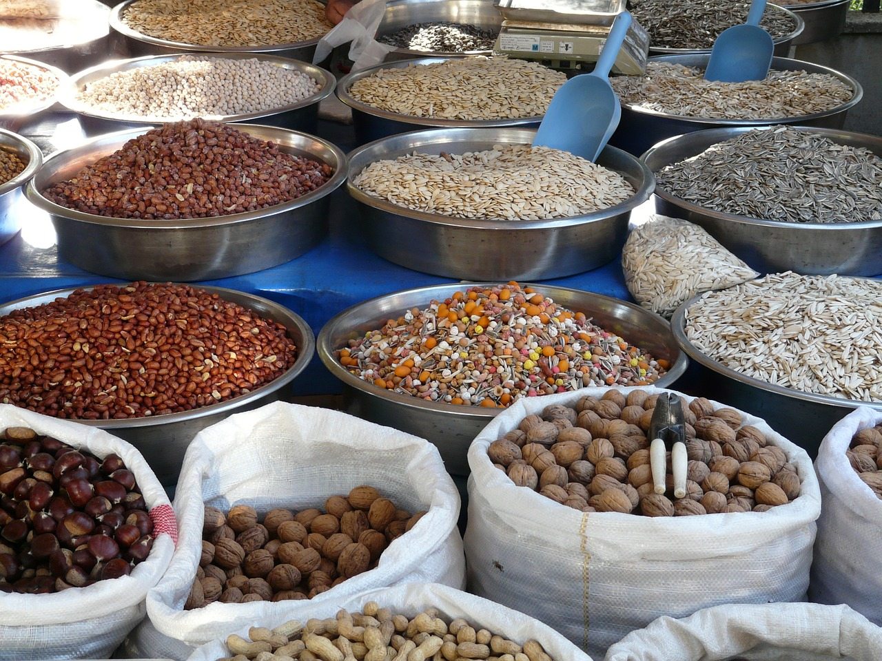 Phytic acid and teeth